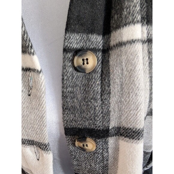 Gameday Couture Philadelphia Eagles Fieldside Fun Plaid Overshirt Shacket - Picture 6 of 13